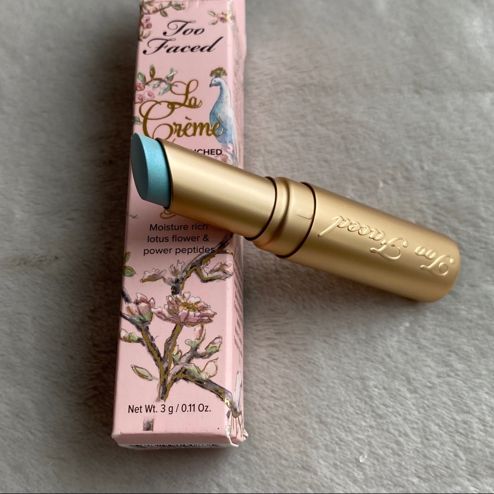 Too Faced La Creme Unicorn Tears lipstick